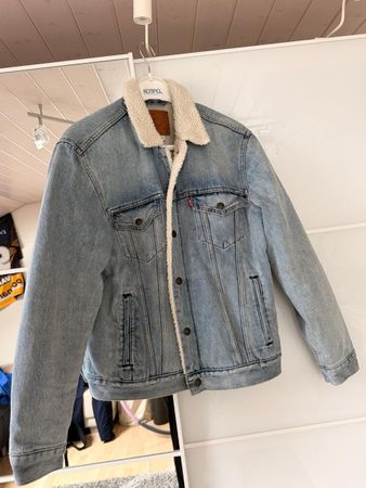Levi’s Jeans Jacke Type III Sherpa Trucker Jacket