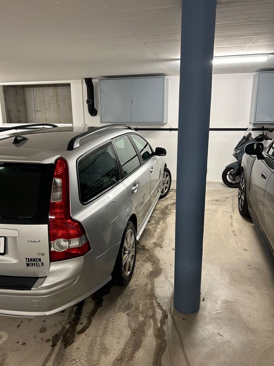 Volvo Automobili: Volvo V50 T5 – Usato da Brülisau venduto da AdrianD01 1
