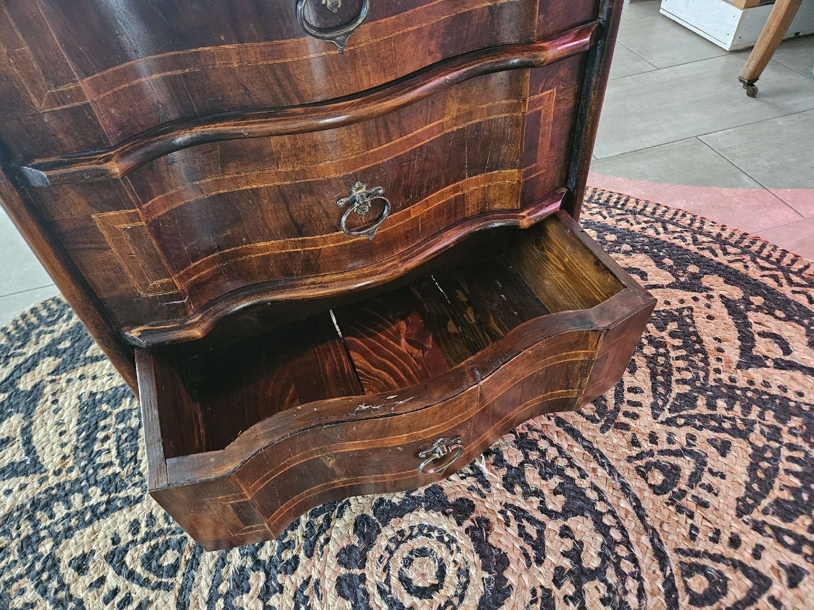 Comodini: Antiker Nachttisch (Biedermeier) – Usato da Ehrendingen venduto da manu125 1