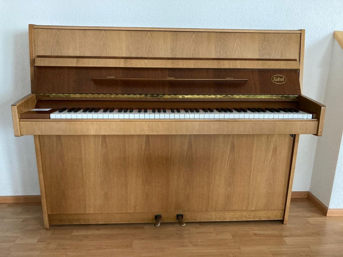 Strumenti musicali: Sabel Klavier super Zustand – Usato da Uhwiesen venduto da cyr_hd22 1