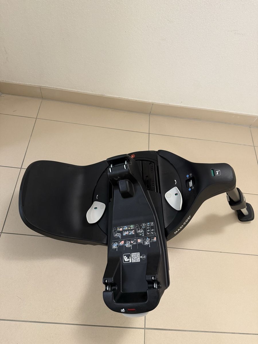 Maxi-Cosi Seggiolini per auto: Maxi Cosi Station – Usato da Begnins venduto da FAWA86 3