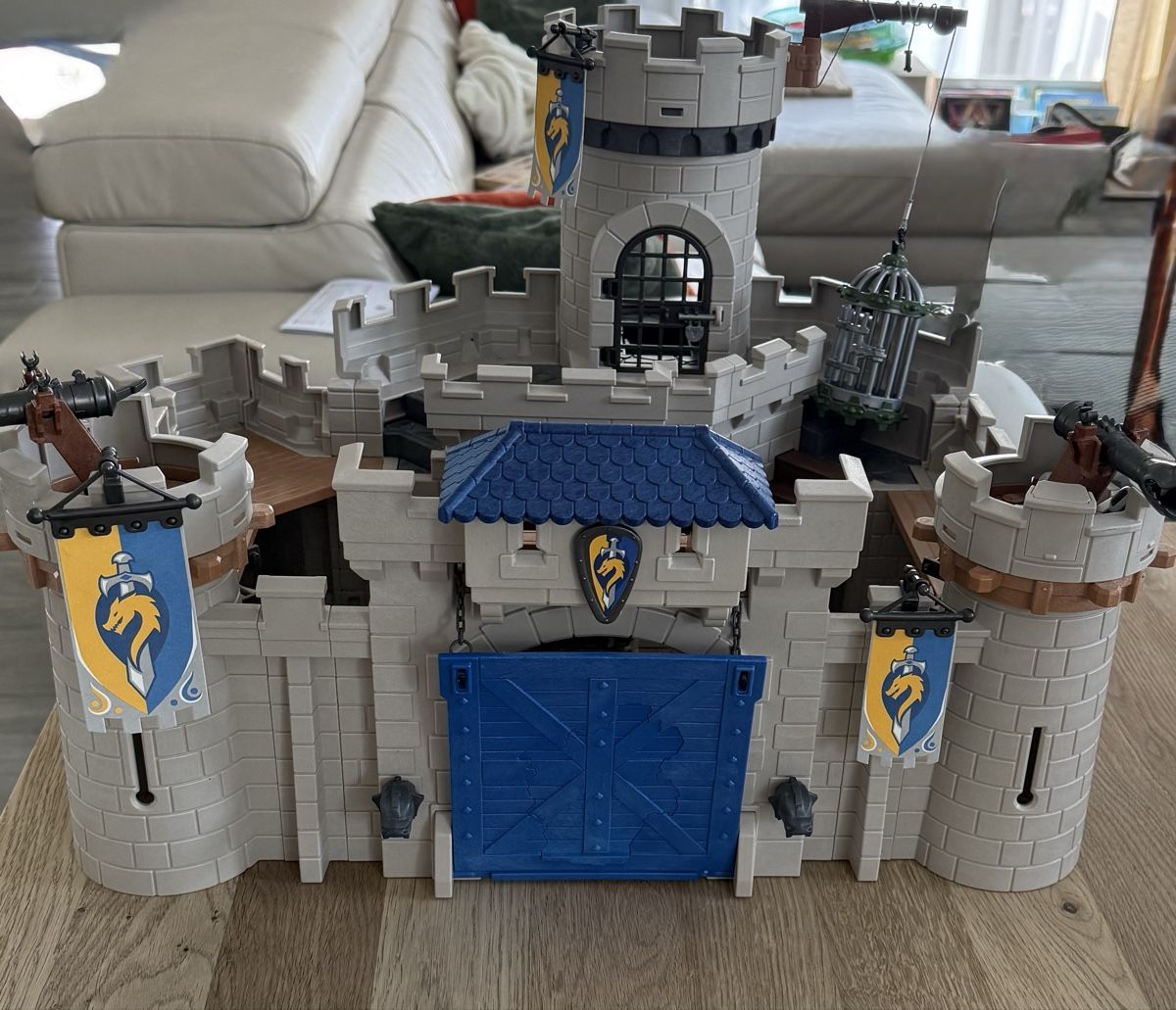 Playmobil Giocattoli: Château fort play mobile  – Usato da Gilly venduto da mtr_9dsr