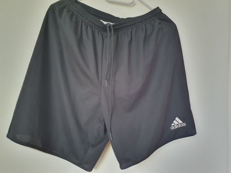 Adidas Shorts schwarz Grösse L guter Zustand