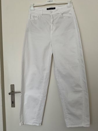 Raffaello Rossi tolle Barrel Jeans Gr 34 weiss NEUWERTIG