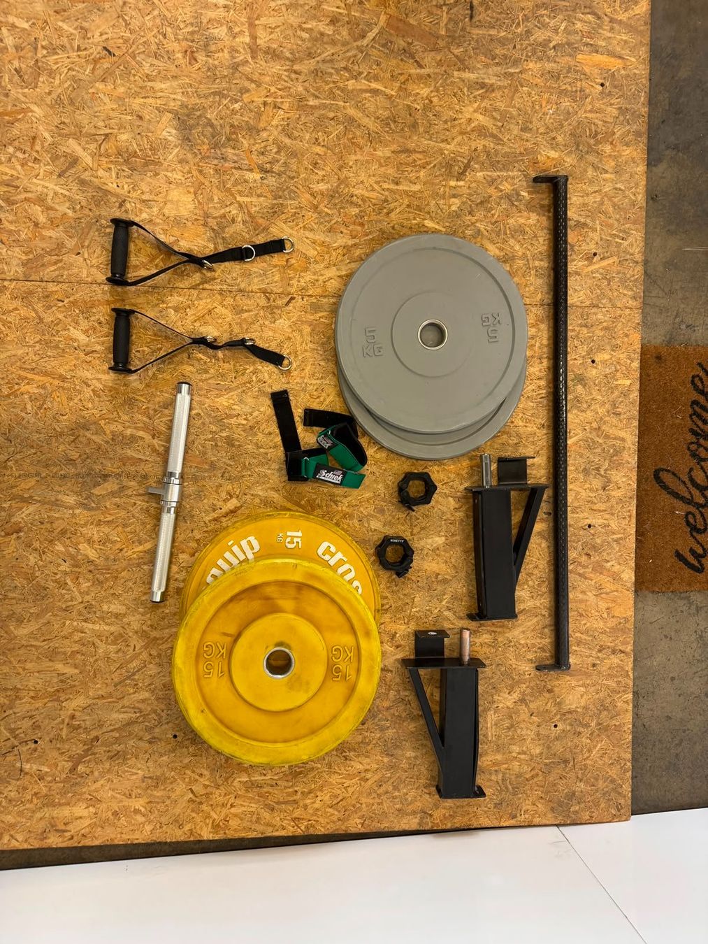 Hometrainer: Smith Machine mit Bank und diversem Zubehör – Usato da Schleitheim venduto da waeckerlin 6