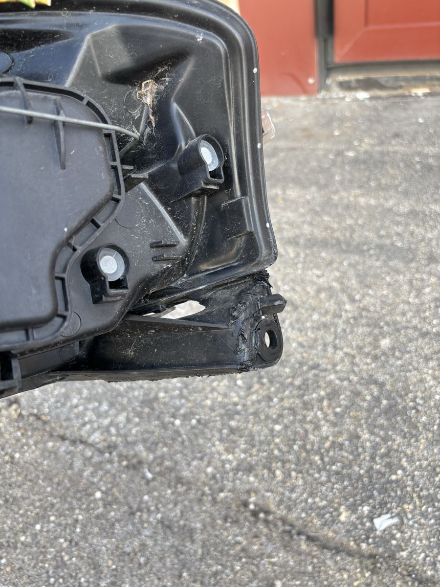 Citroën Fari: Citroën C3 jg 2007 Scheinwerfer li u re – Usato da Engelburg venduto da tdi_6bpl 3