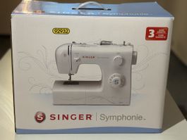 Singer Symphonie Nähmaschine, neuwertig, Top Zustand!