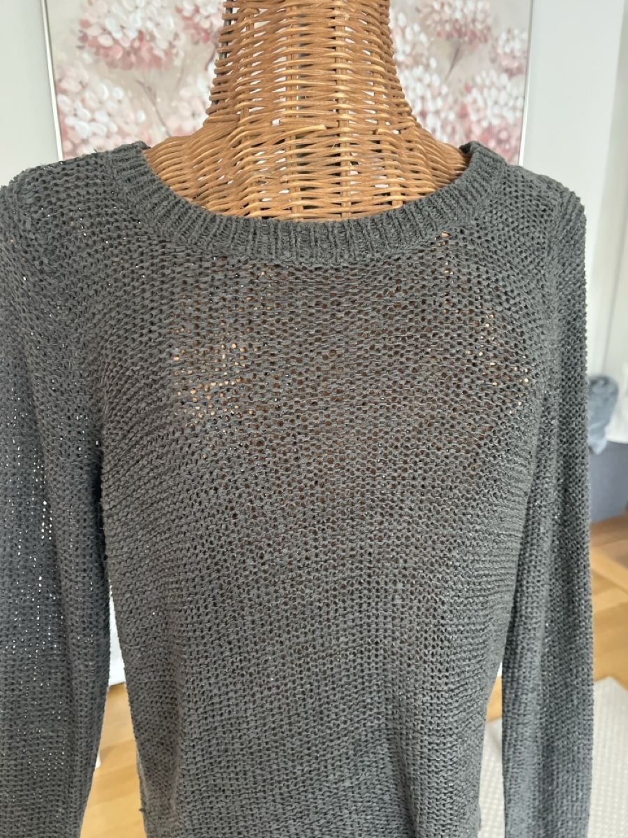 Only Pullover & Sweatshirts: Only Strickpullover, Grau, S – Gebraucht aus Solothurn von Bobesch08 4