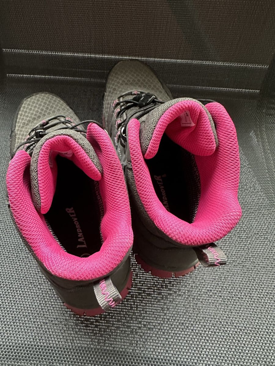 Landrover Chaussures filles: Landrover Wanderschuhe, grau/pink, Gr. 38 – D'occasion à Neuenhof par prada010 2