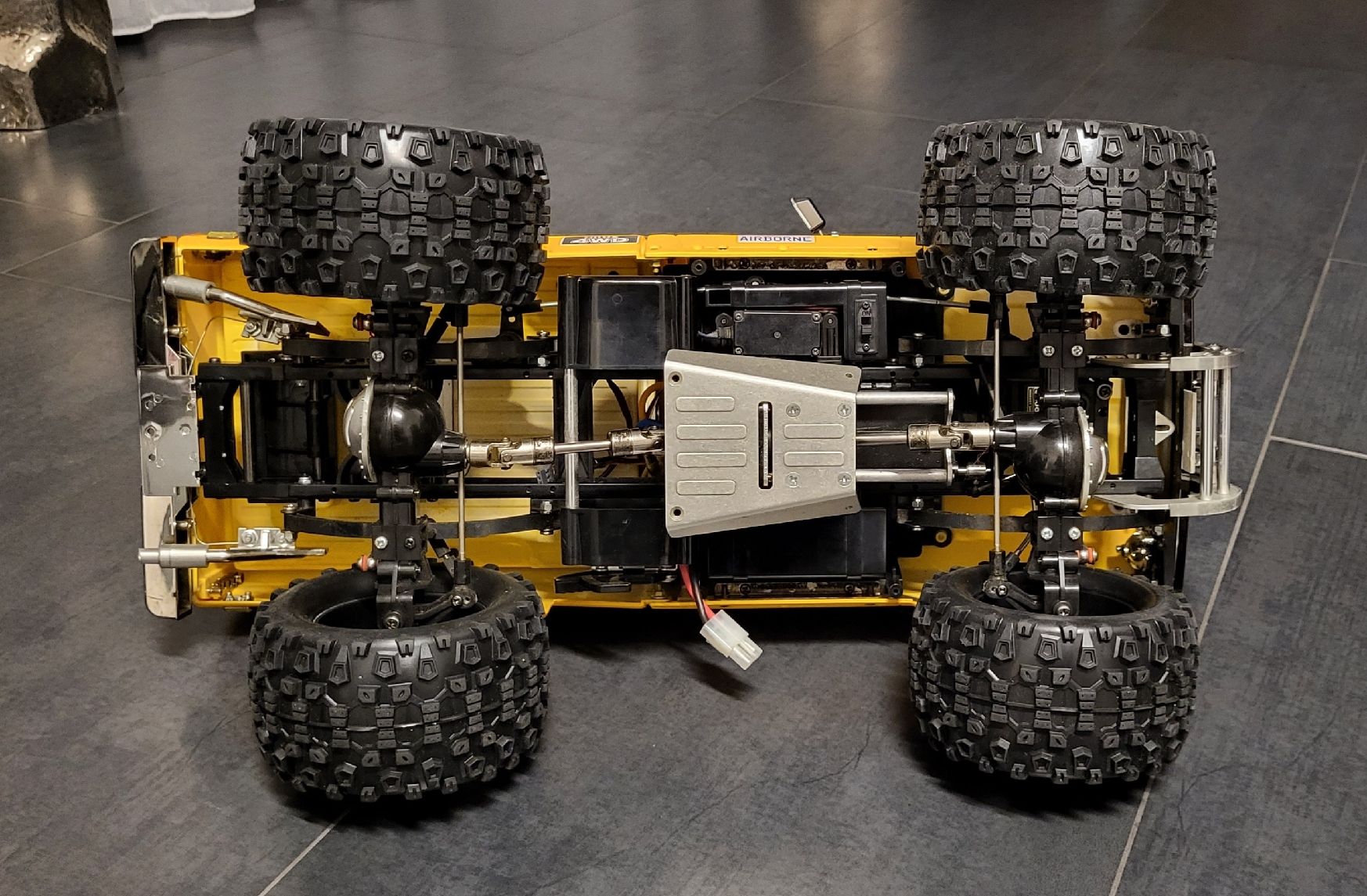 Tamiya Modellismo RC: TAMIYA TOYOTA 4WD 1/10 – Usato da islikon venduto da mir_8cbw 5