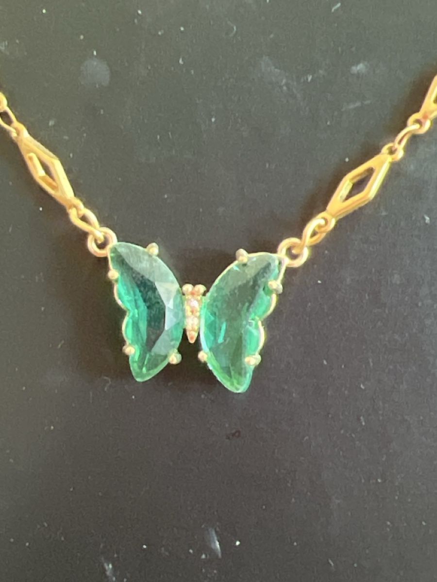 Catenine: Kette mit Schmetterling Anhänger  – Usato da Seon venduto da Sunny-Schmuck78 1