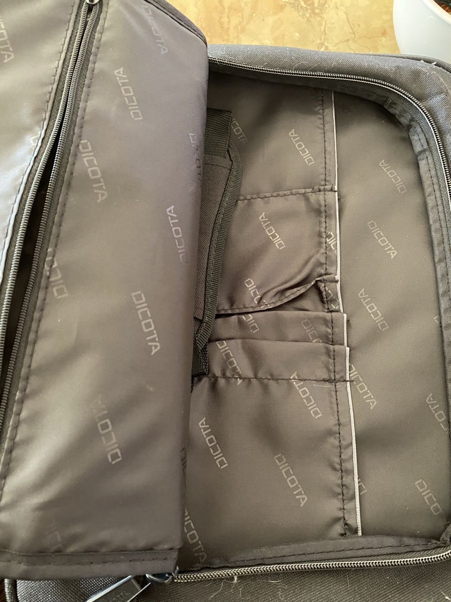 Borse: Laptop Tasche – Usato da Rechthalten venduto da nicole050 3