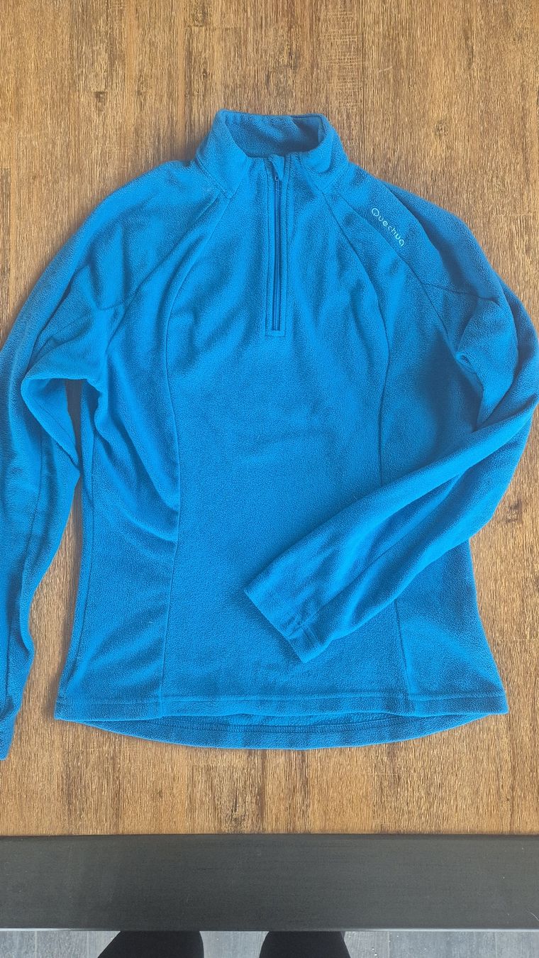 Decathlon Maglioni & Felpe: Blue warm top Quechua – Usato da Wallisellen venduto da Camcha