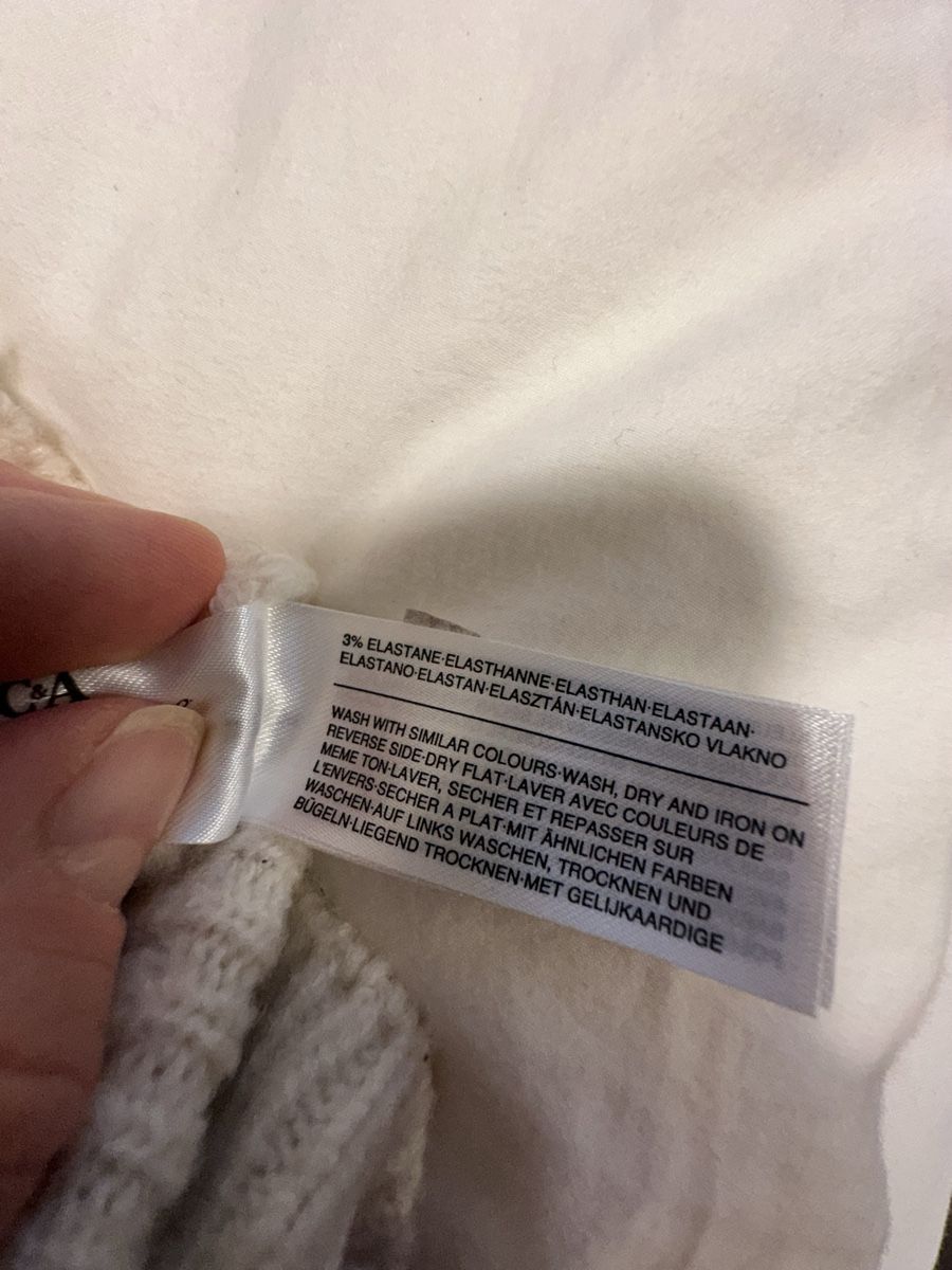 C&A Pullover & Sweatshirts: C&A Mädchenpullover Gr.116 (6 Jahre) – Gebraucht aus Dübendorf von nat_h9wg 3