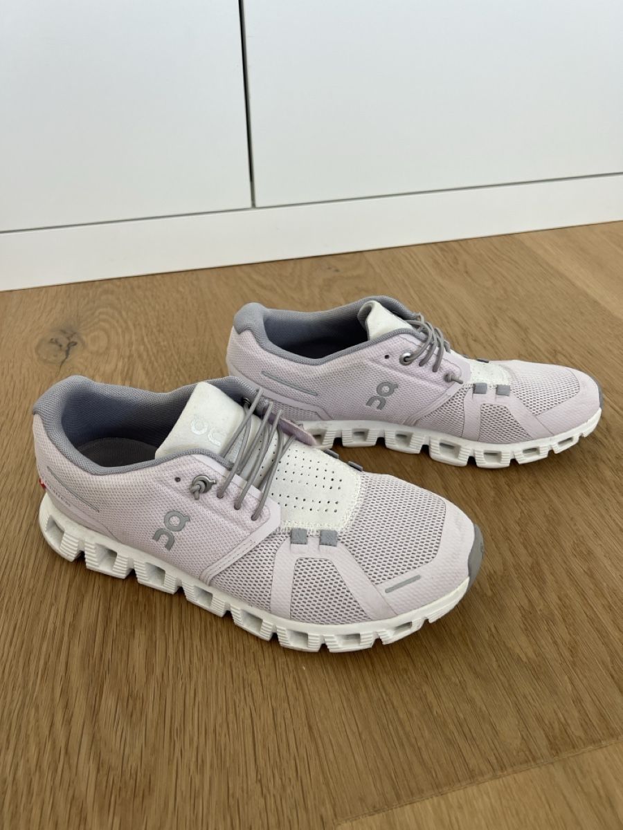 On Chaussures femmes: On Cloud Laufschuhe Damen Grösse 39 – D'occasion à Immensee par LizzaSch03 4