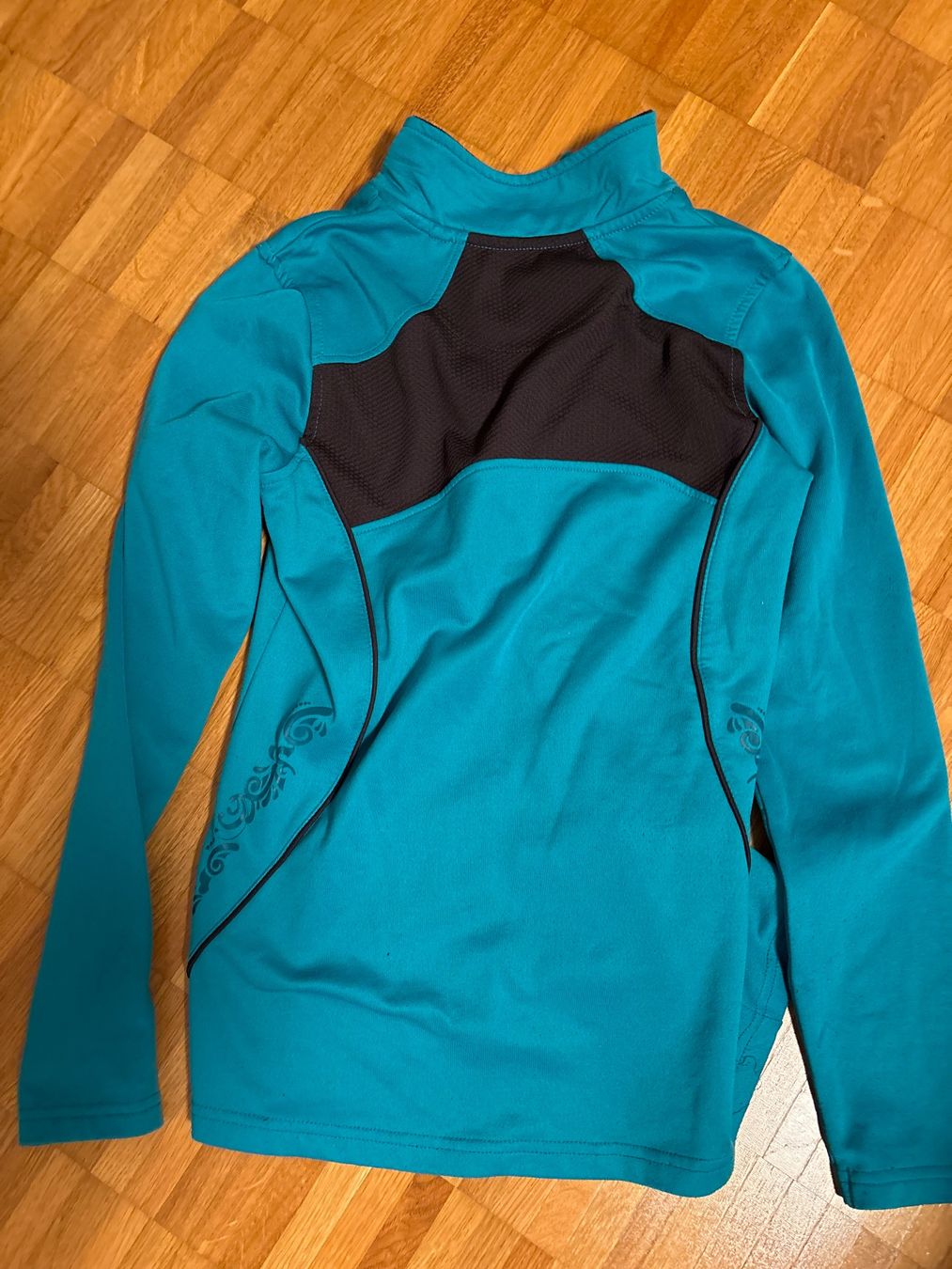 Pulls & Sweat-shirts: Sport Pullover, Grösse 36/38, gebraucht – D'occasion à Winterthur par Sunshine143 4