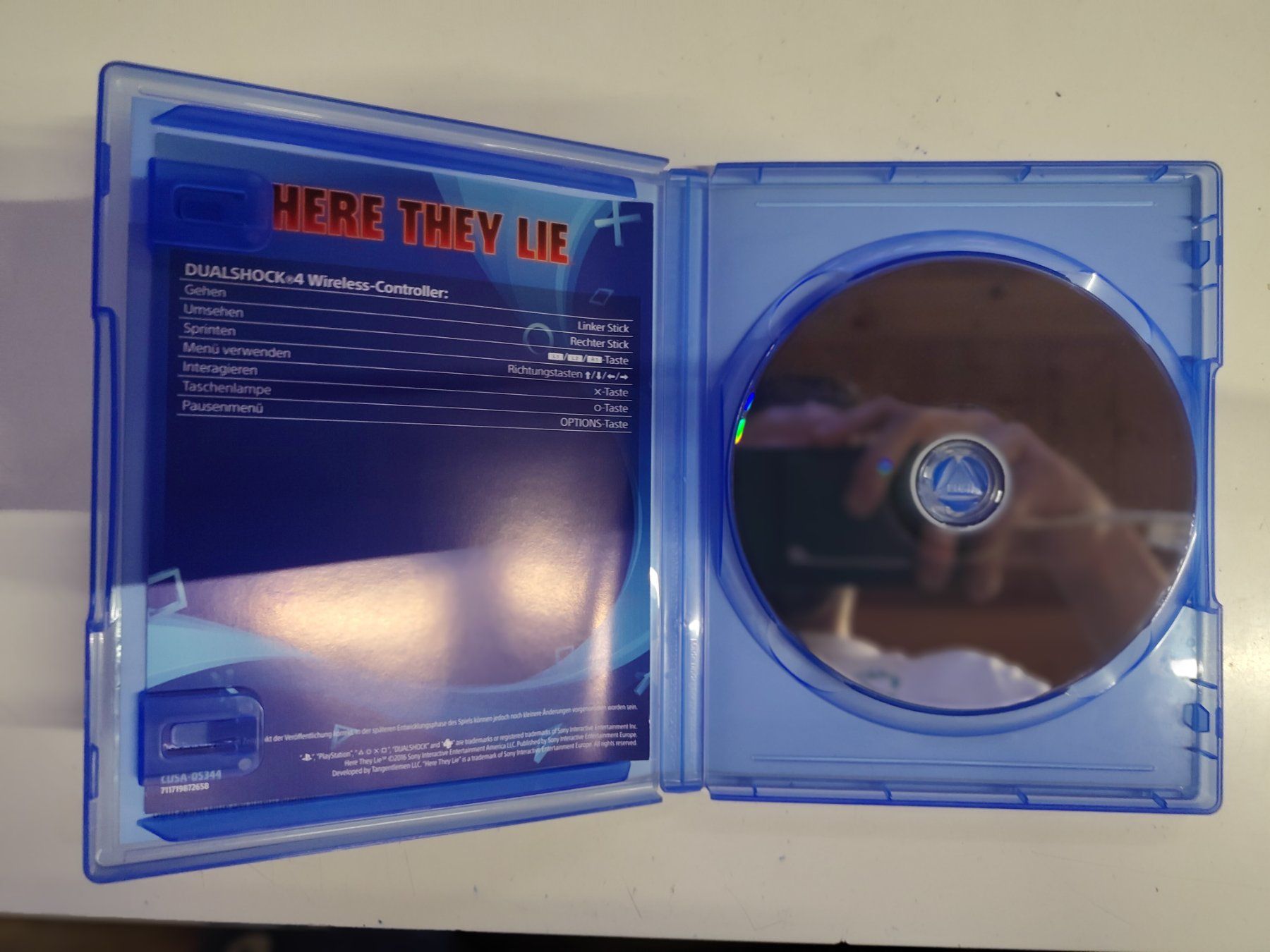 Sony Spiele: Jeu PS4 - Here They Lie – Gebraucht aus Saxon von dan_drn5 3