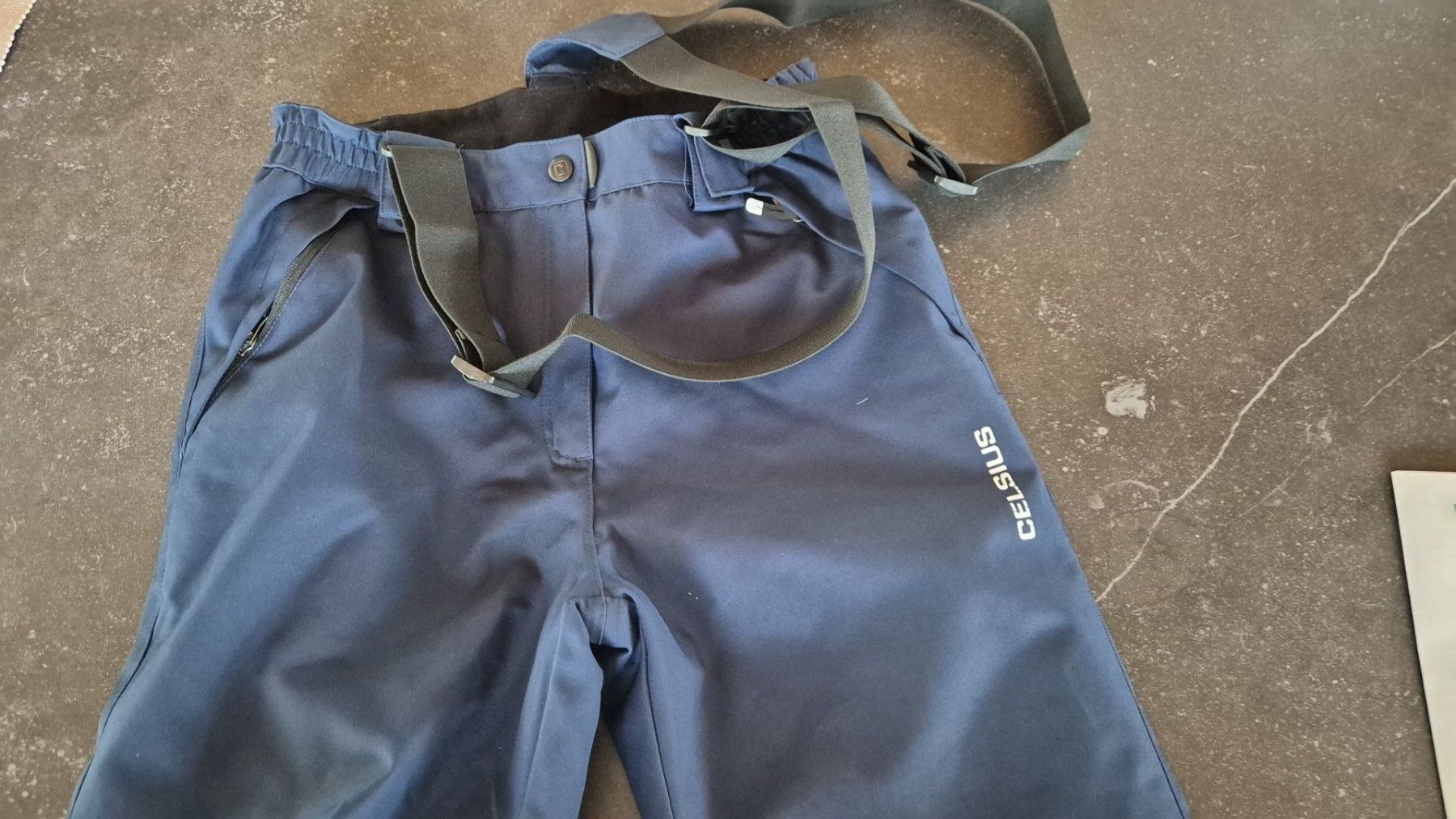Pantaloni: Skihose Gr. 164 – Usato da Zunzgen venduto da Flipflap02 1
