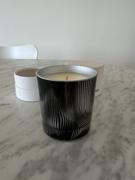 Candele: Zaha Hadid Duftkerze – Usato da Meilen venduto da aveneg 2