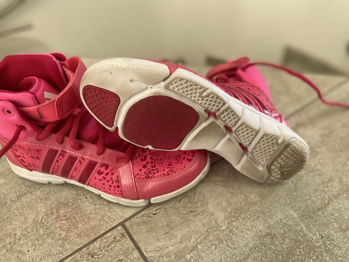 Adidas Scarpe da donna: Adidas Damen Schuhe Gr 38 – Usato da Birrwil venduto da Bendegriz 2