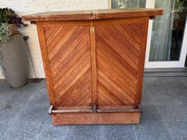aufklappbare Bar für Aussenbereich