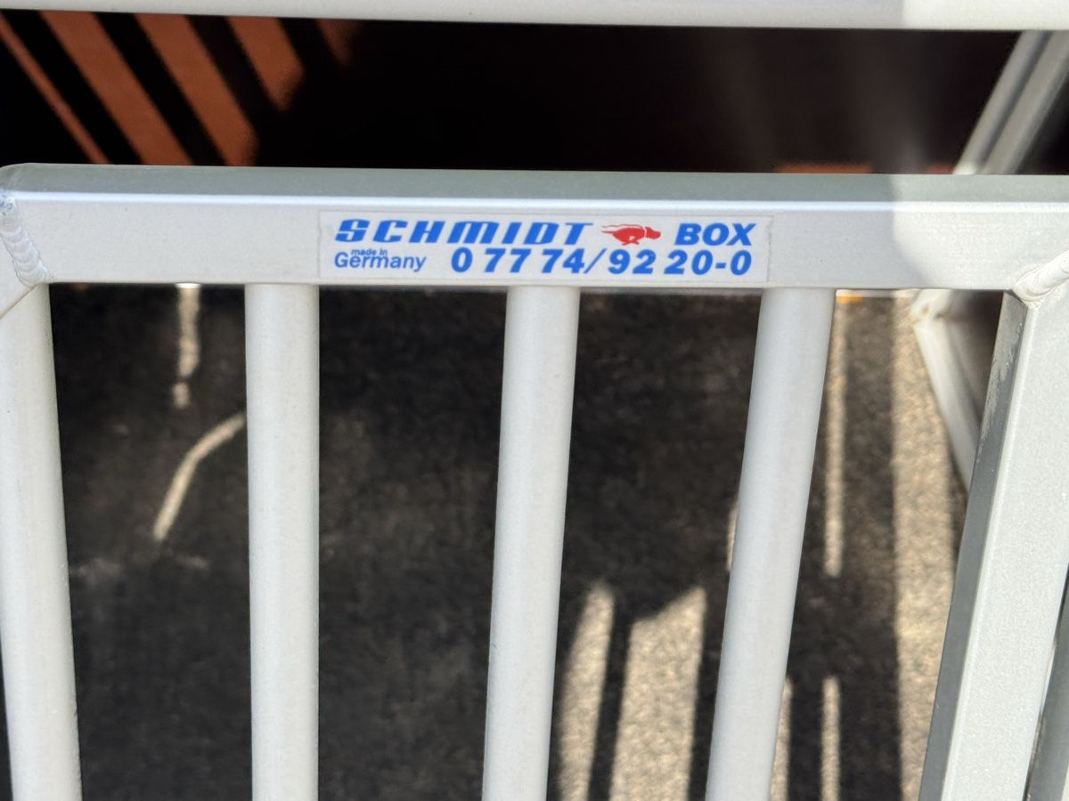 Cages, transport & sécurité: Auto-Hundebox Schmidt – D'occasion à Gutenswil par Fiorellina2 3