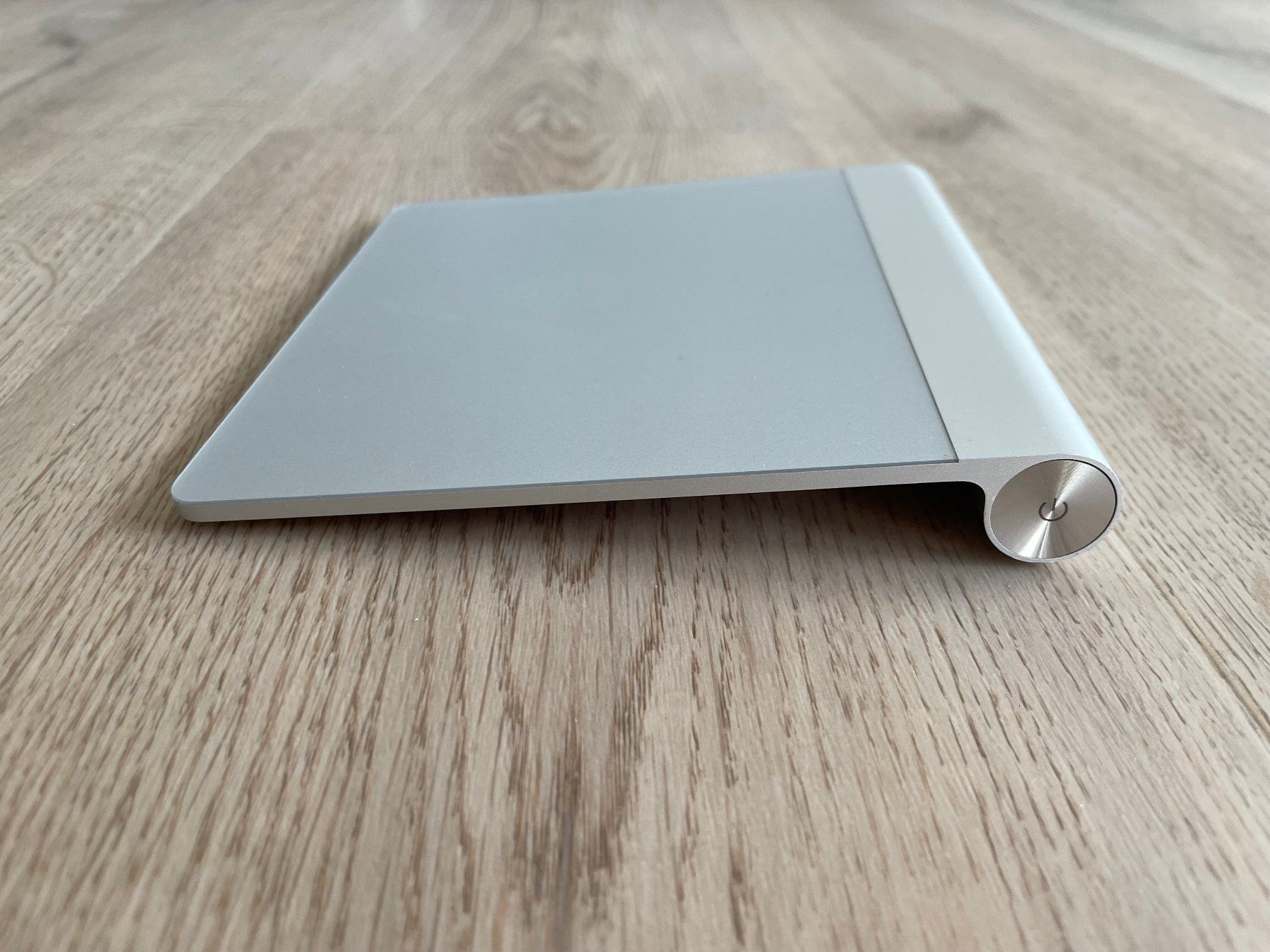 Apple Mouse: Apple Magic Trackpad 1. Gen. A1339 – Bluetooth – Usato da Wetzikon ZH venduto da BackToRetro 2