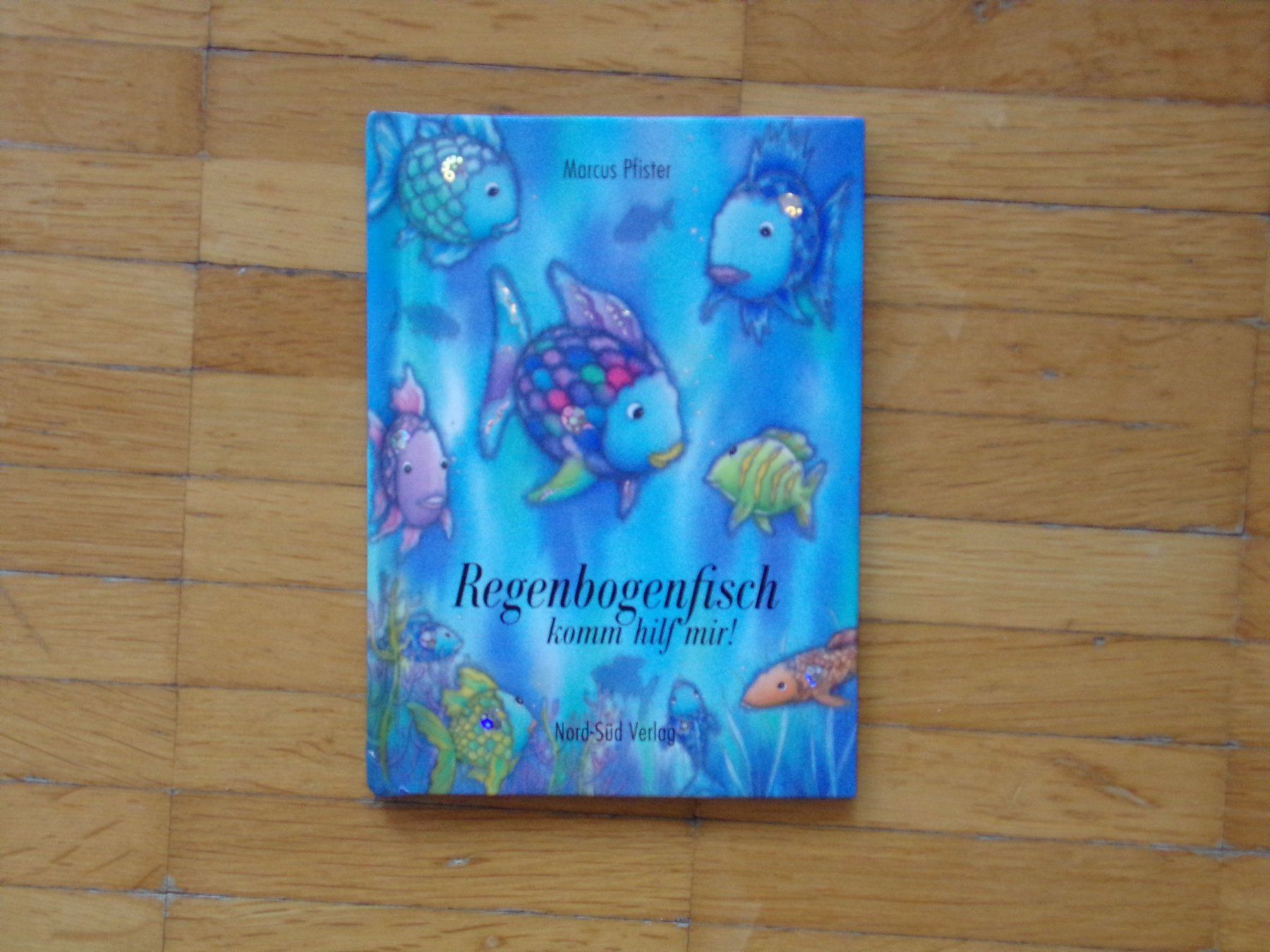 Bücher: Der Regenbogenfisch komm hilf mir kleines Buch – Gebraucht aus Winterthur von