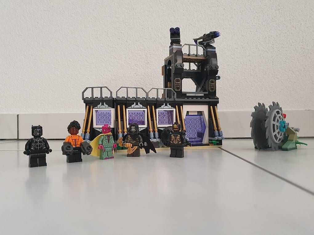 Jeux de construction: LEGO Marvel Superhelden 76103 Corvus Glaive Thresher Attack – D'occasion à Hochdorf par jow_9962