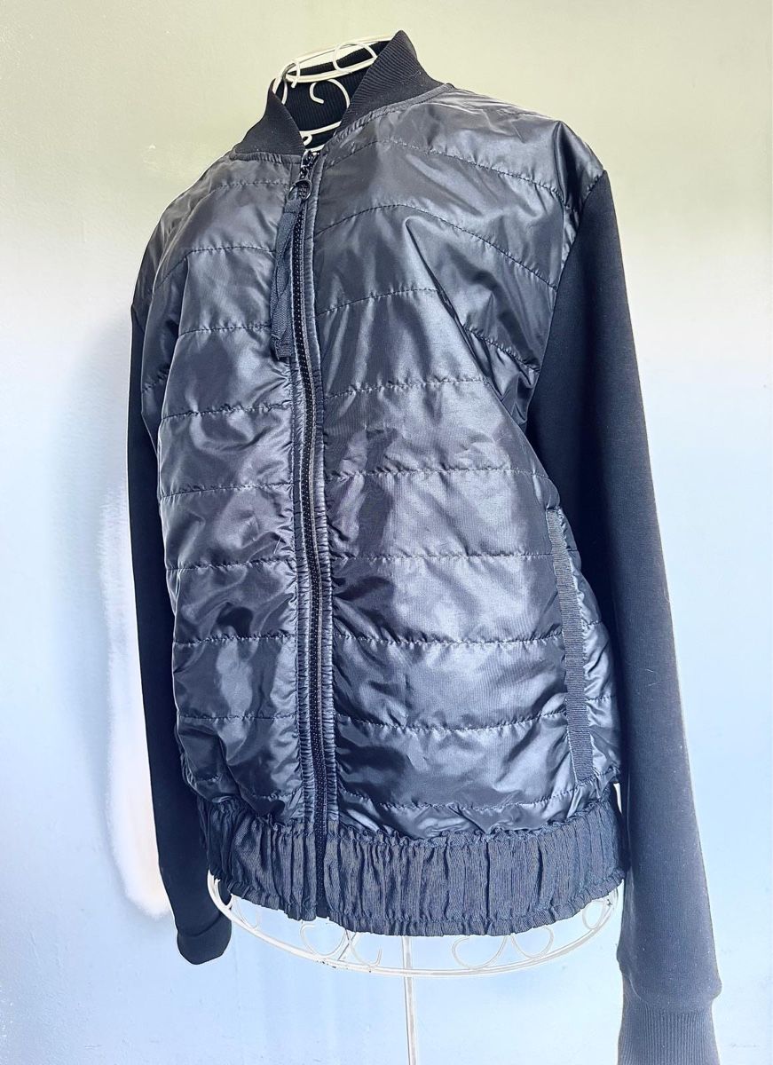 Completi & Tailleur: Really nice leisure time costume  - sport - training – Usato da Kilchberg ZH venduto da Suisse500 1