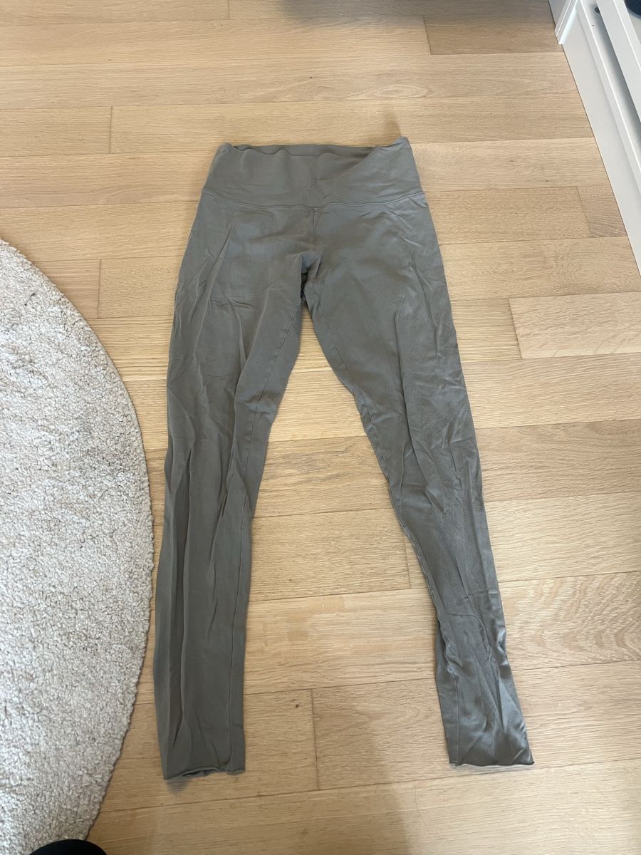 Leggings: Sportleggins – Usato da Wallisellen venduto da Angeliqueemmanuelle