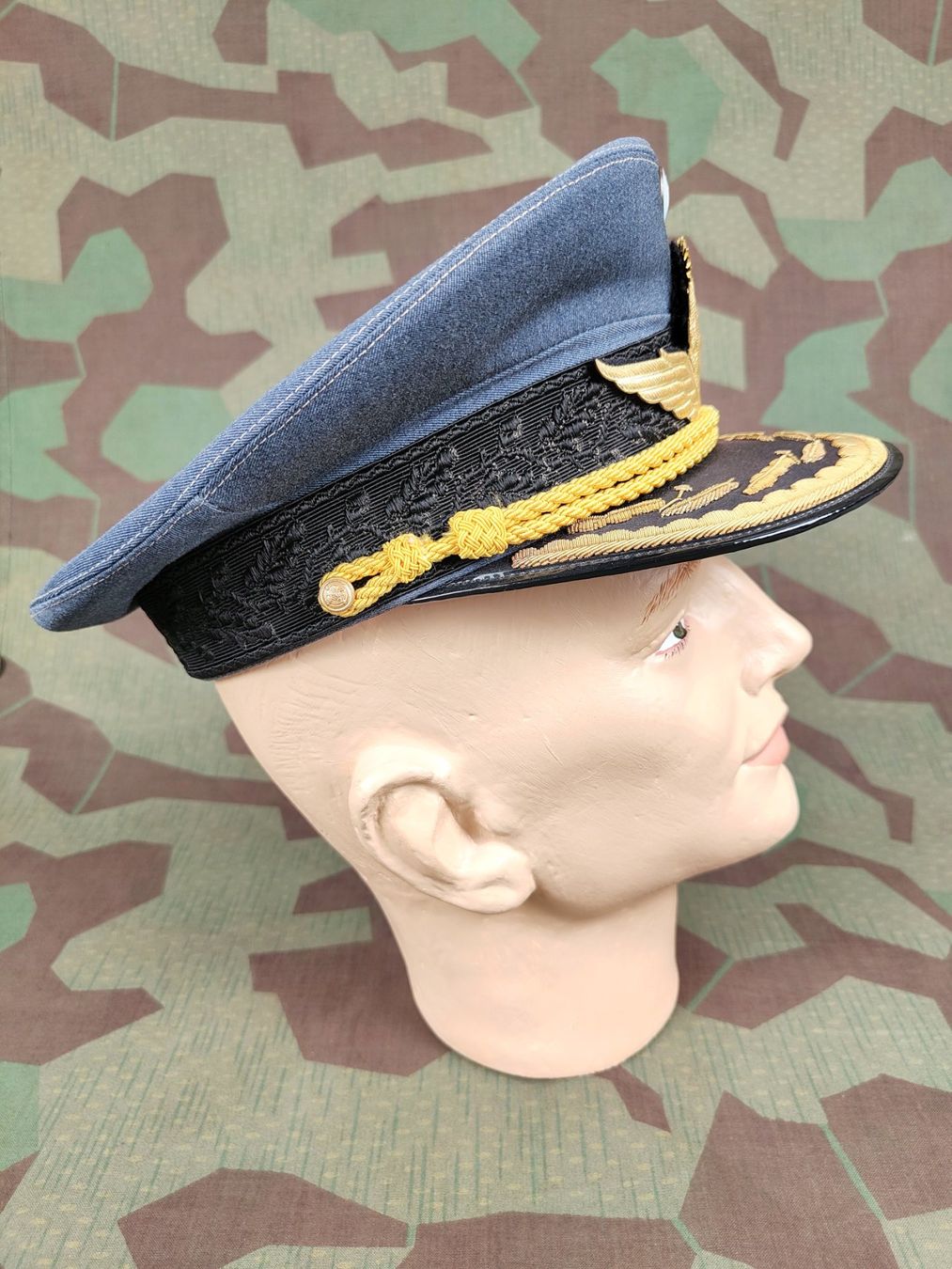 Uniformi: Schirmmütze Luftwaffe, General, Argentinien – Usato da Bauma venduto da SwissMilitaria 4