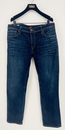 # MAN - Jeans ,,regular/clark‘‘ Gr. 36/32 - JACK&JONES #