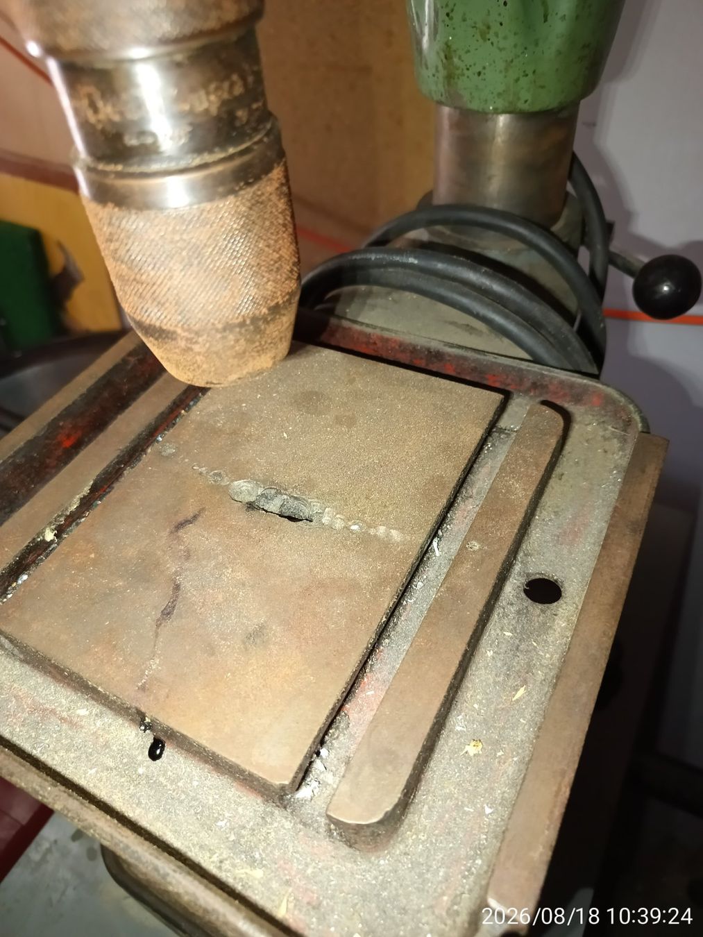 Flott Bohrmaschinen: Ständerbohrmaschine mit Unterbau – Gebraucht aus Herbetswil von Peter621 6
