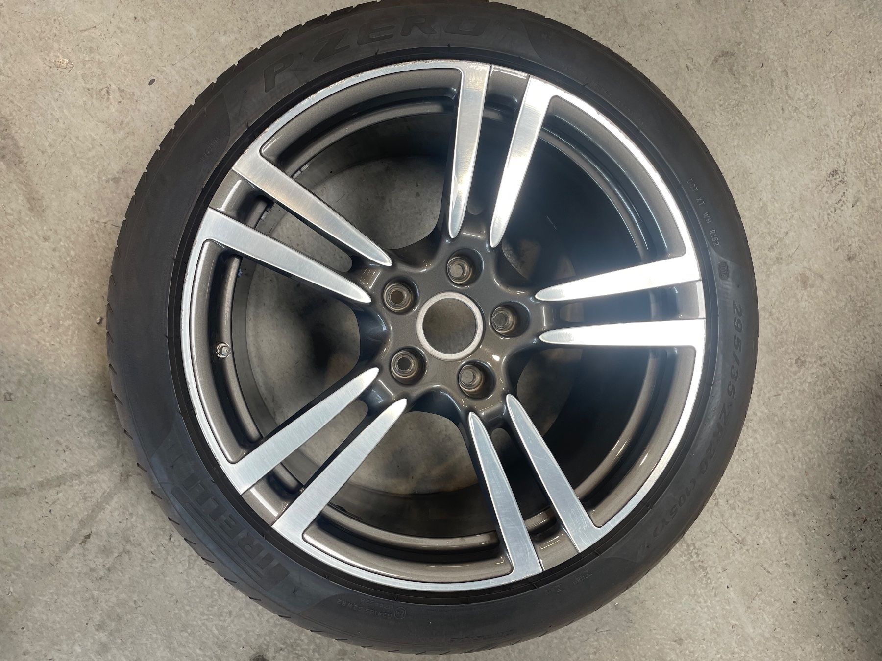 Porsche Pneumatici & Ruote complete: Porsche Panamera 2011 Komplettrad – Usato da Lyss venduto da spa_fc2c 3