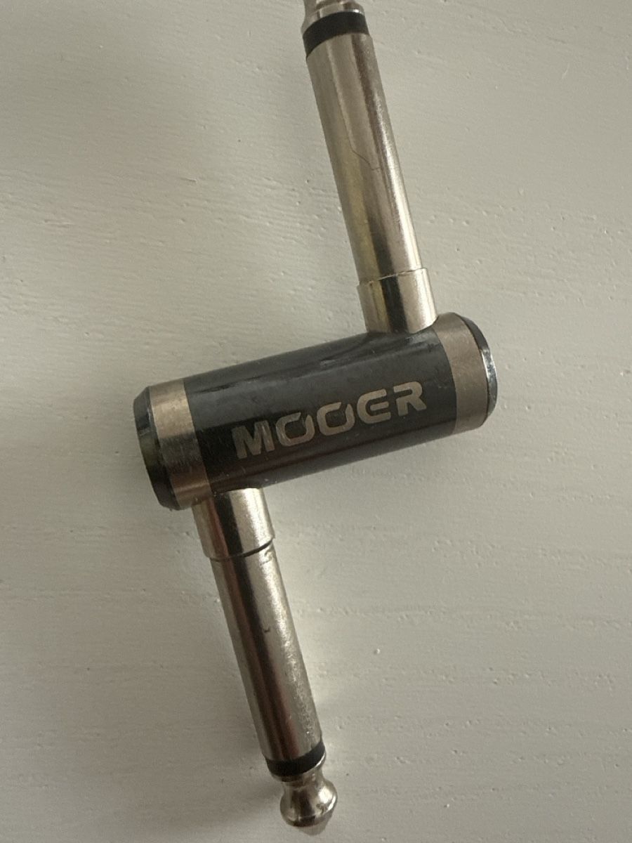 Strumenti musicali: Mooer Right Angle 1/4 Inch Guitar Effects Pedal Coupler – Usato da Biel/Bienne venduto da rom_9tzb 4