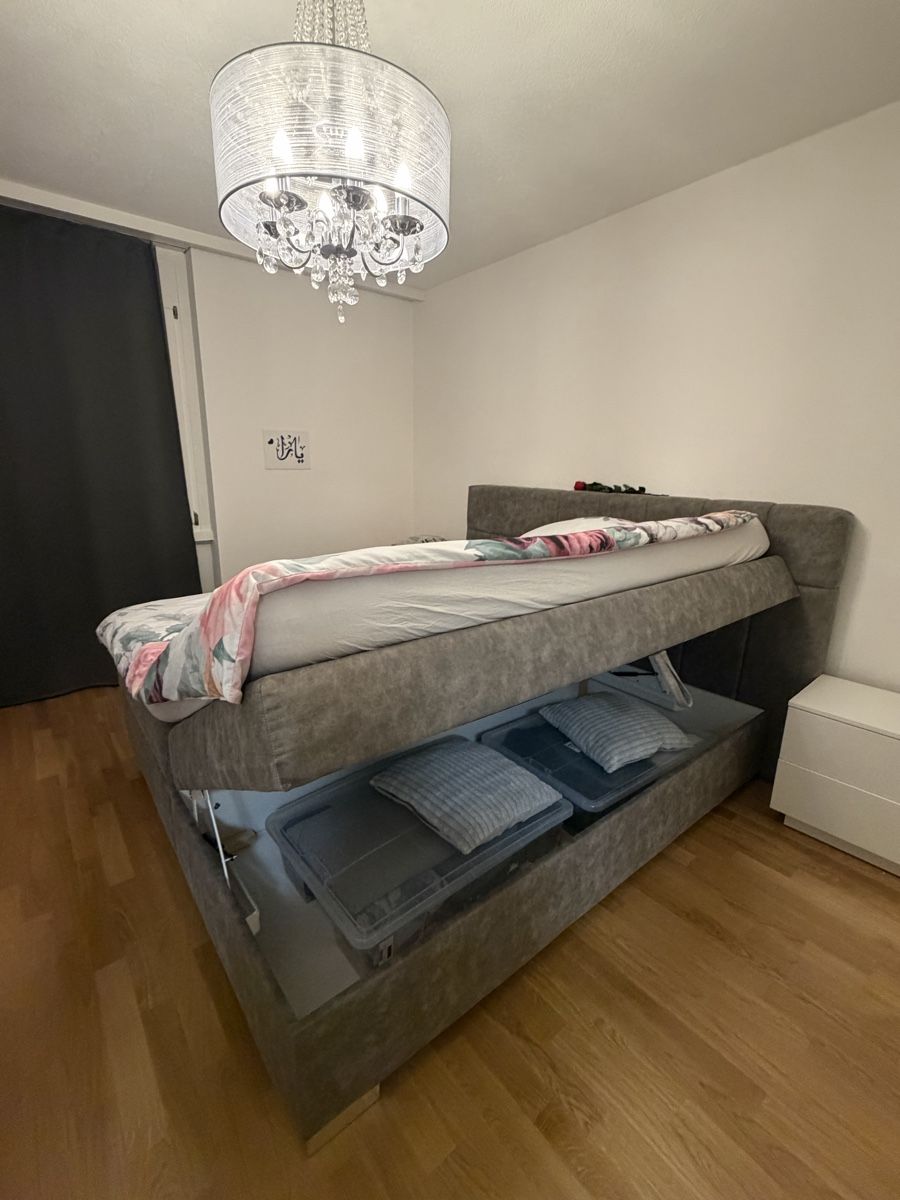 Betten: Boxspringbett grau mit Aufbewahrungsboxen  – Gebraucht aus Urdorf von sha_nk9v 2