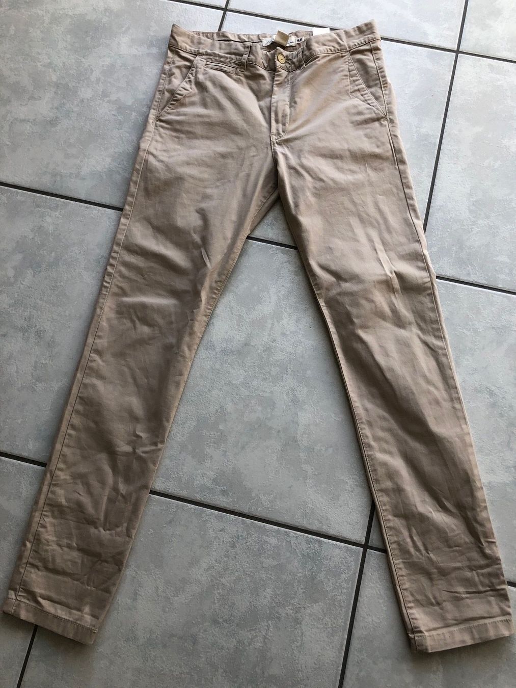 H&M Pantaloni: Beige Hose L.O.G.G. / M/ 32 – Nuovo (secondo la descrizione) da Hendschiken venduto da Urania 3