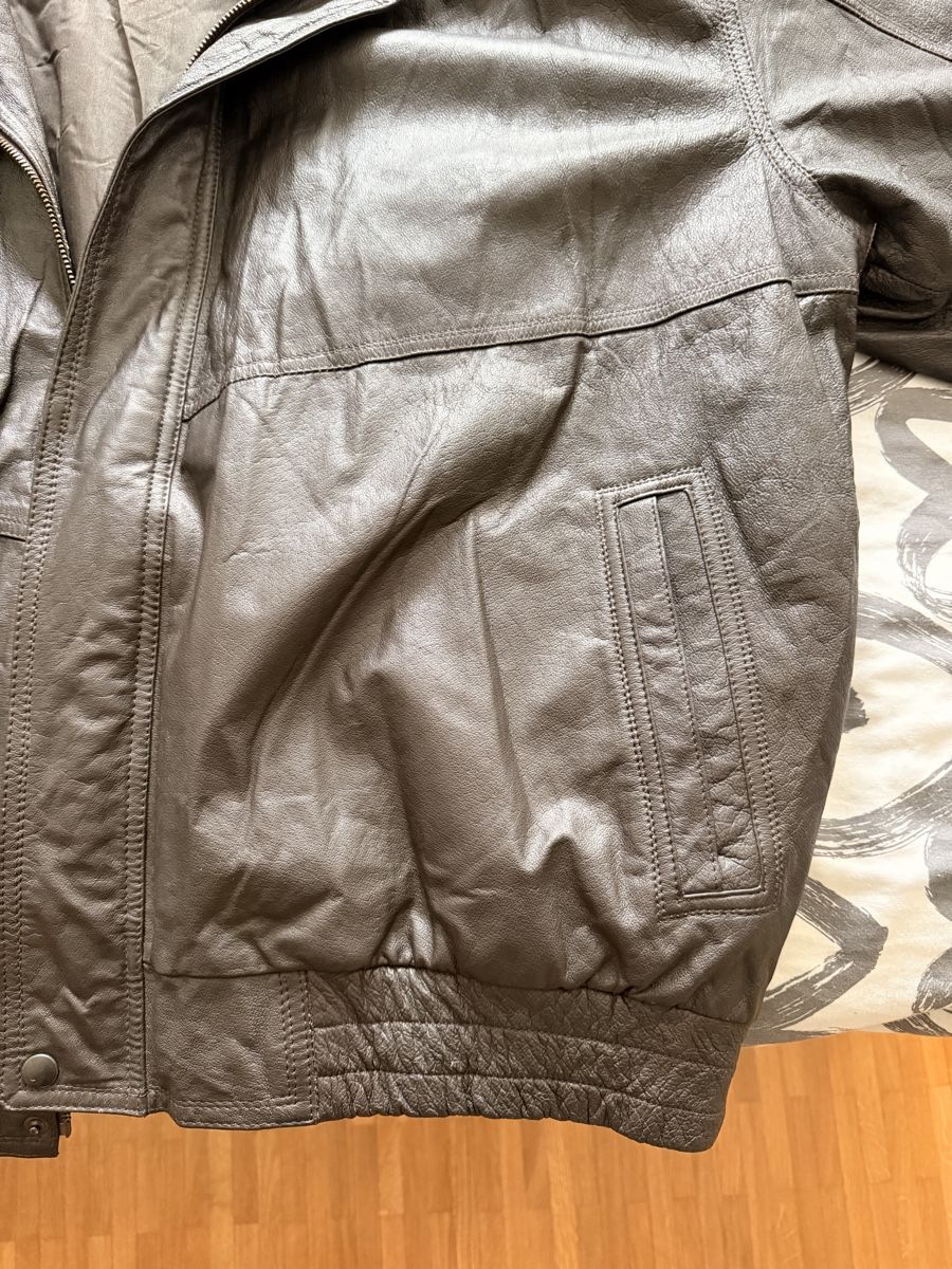 Vestes: Authentic vintage oversize leather jacket – D'occasion à Steinhausen par myclosetsale 3