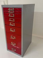 Aktenschrank Metall 9 Schubladen rot/grau