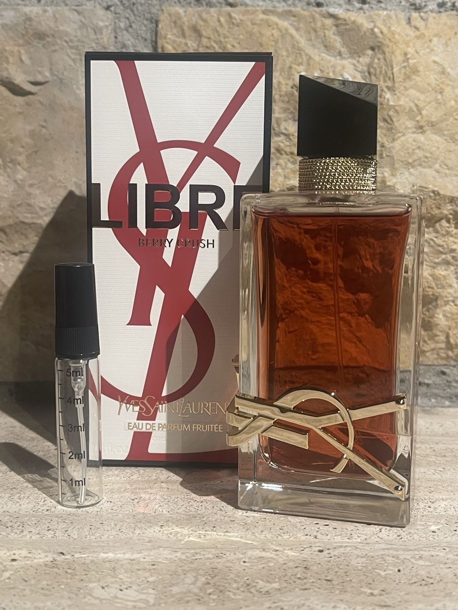 Saint Laurent Profumi & Eau de Toilette: YSL - Libre Berry Crush, 5ml Abfüllung – Nuovo (secondo la descrizione) da Oberdorf BL venduto da Fiomina1