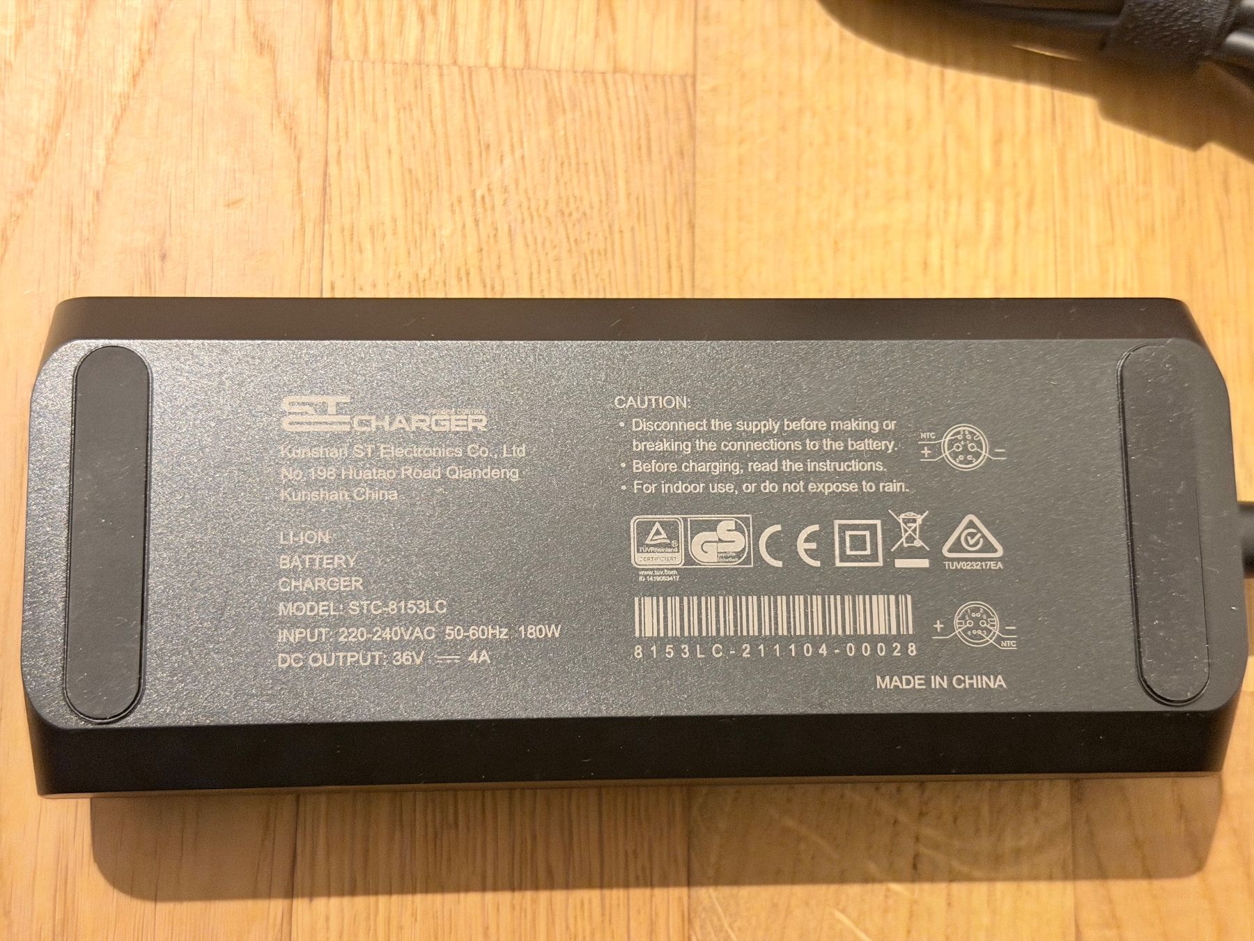 Flyer Chargeurs: Flyer Ladegerät SIB – Neuf avec emballage d'origine à Solothurn par lea_5lxz 3