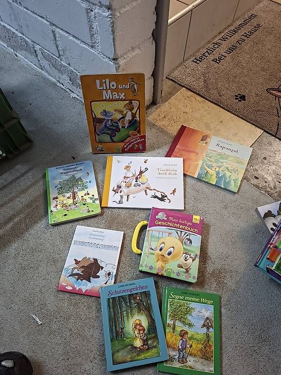 Livres: Kinder Bücher – Neuf avec emballage d'origine à St. Antoni par Menzce