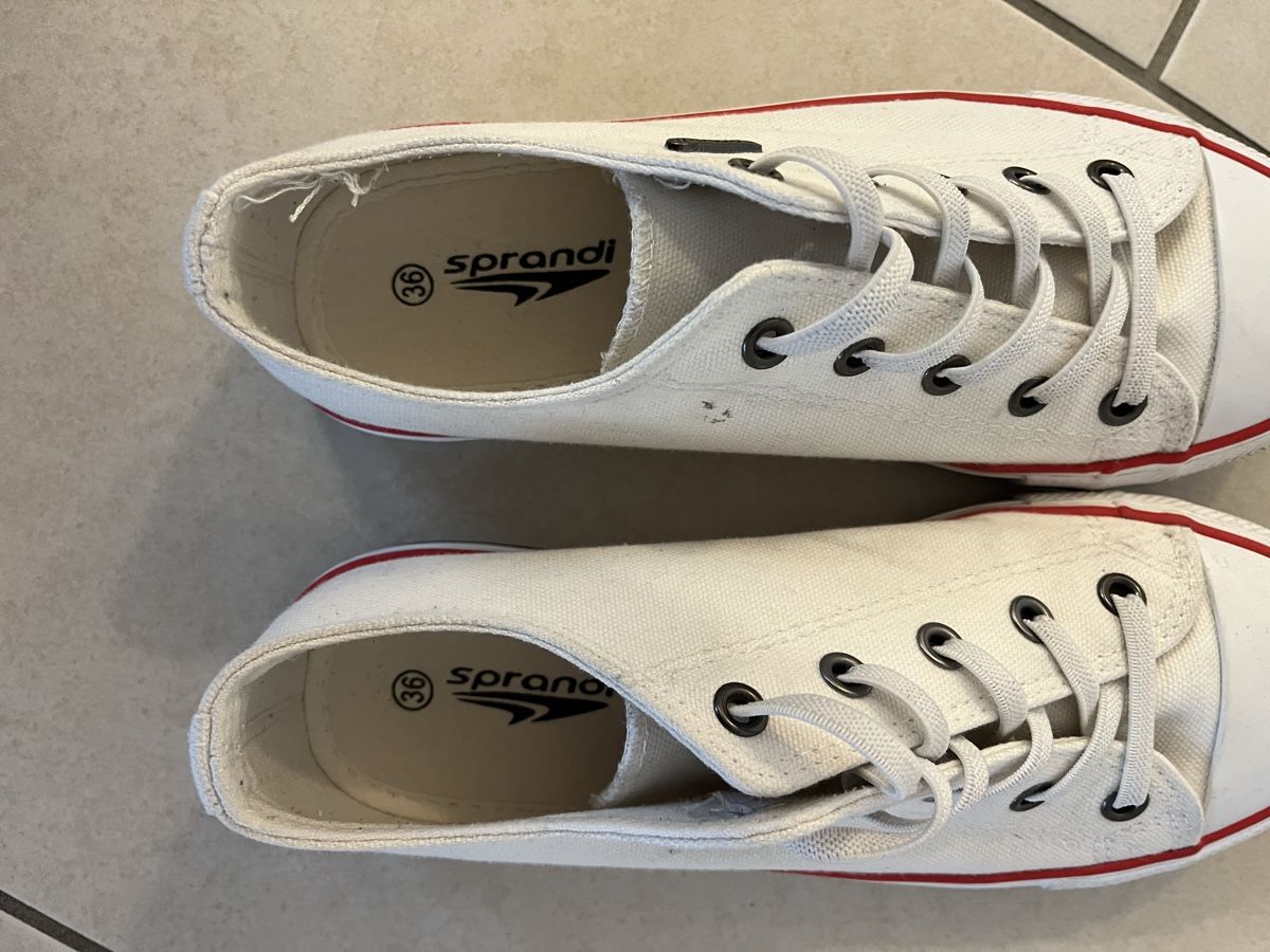 Scarpe per ragazze: Weisse Stoffschuhe Gr. 36 - Sprandi – Usato da Küssnacht am Rigi venduto da icbicb 5