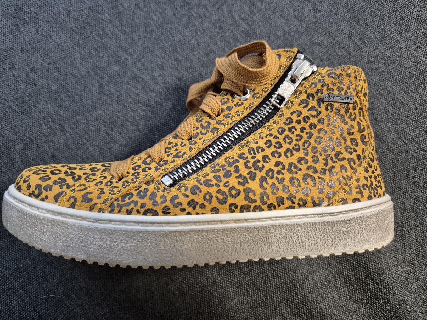 Superfit Scarpe per ragazze: Herbst-Schuh Superfit Gr 31 – Nuovo (secondo la descrizione) da Utzenstorf venduto da StefanieB09 1