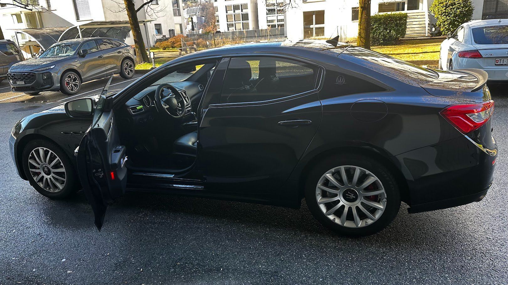 Maserati Autos: Maserati Q4 sempre tagliandata – Gebraucht aus Pregassona von oli_nyv8 1
