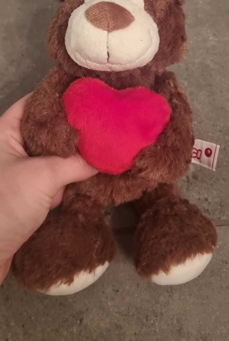 Nici Spielzeuge: Süsser Nici Bär mit Herz, ideal als Geschenk – Neu (gemäss Beschreibung) aus Zweidlen von VG159 1