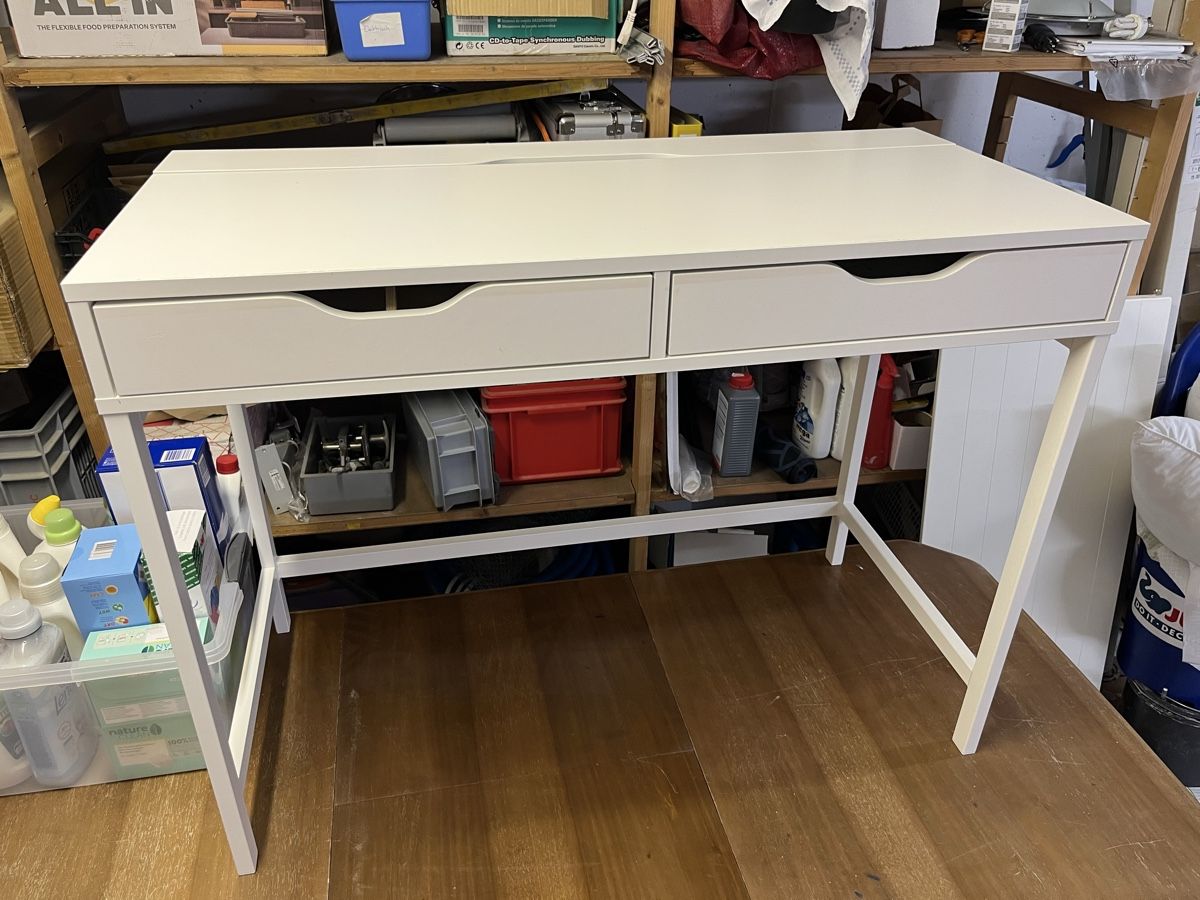 Ikea Scrivanie: IKEA ALEX Schreibtisch – Usato da Rüti ZH venduto da laura_antoinette