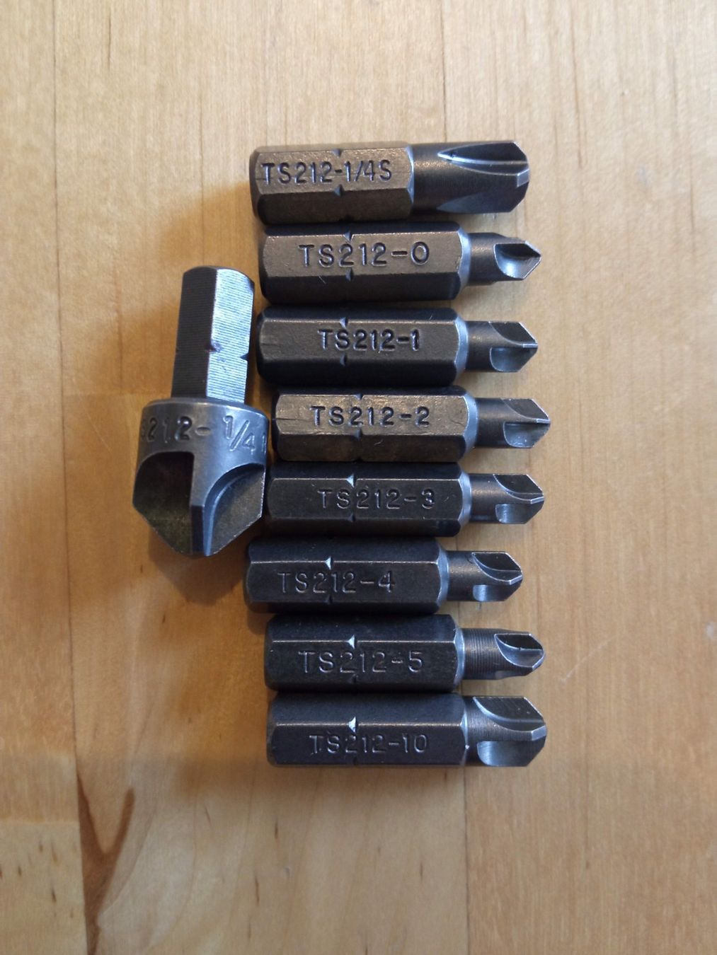 Alle Werkzeuge: TS212 Torq-Set Bits von Zephyr (8 Grössen) – Gebraucht aus Bülach von uba_p272