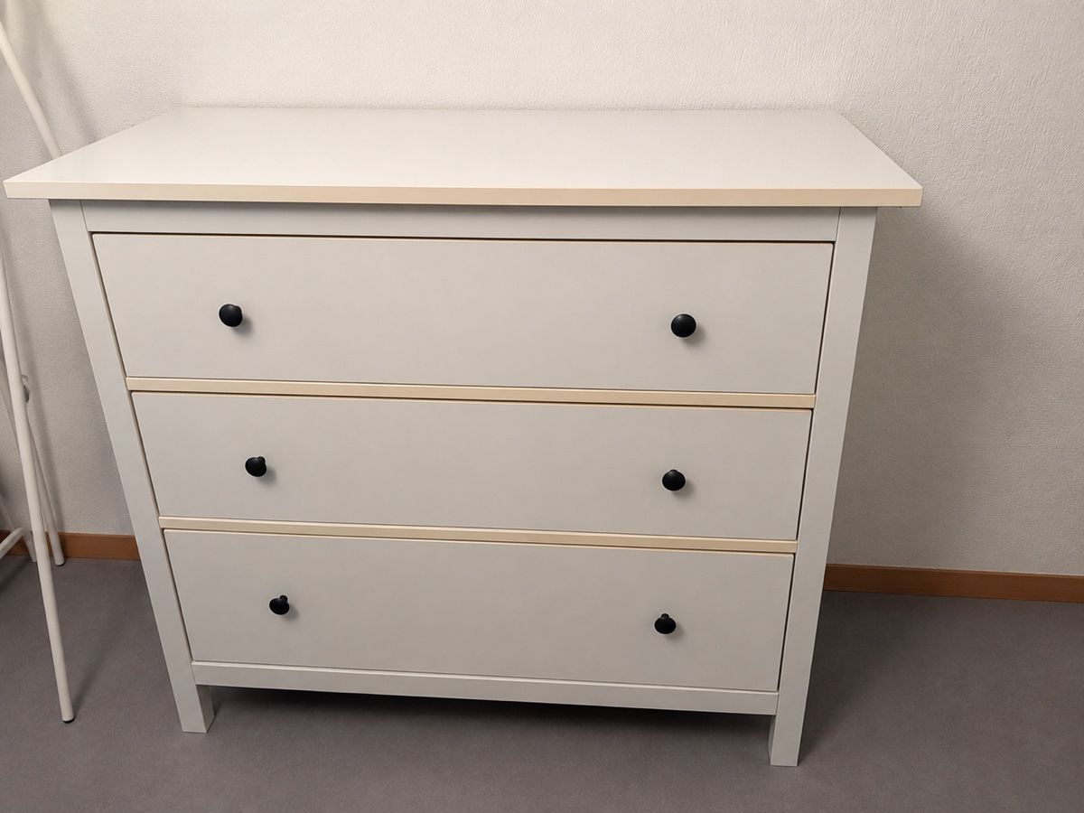 Cassettiere: Kommode weiss 3 Schubladen IKEA Hemnes – Usato da Winterthur venduto da kev_2vsc